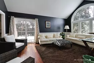 9313 Loch Glen Dr, Lakewood, IL 60014 - Photo 4