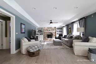 9313 Loch Glen Dr, Lakewood, IL 60014 - Photo 12