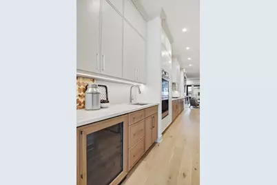 4846 N Hermitage Avenue, Chicago, IL 60640 - Photo 8