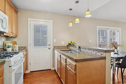 1550 N Dartmoor Avenue, Palatine, IL 60067 - Photo 10