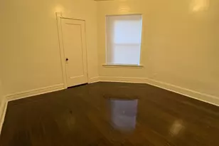 7741 S Yates Blvd, Chicago, IL 60649 - Photo 6