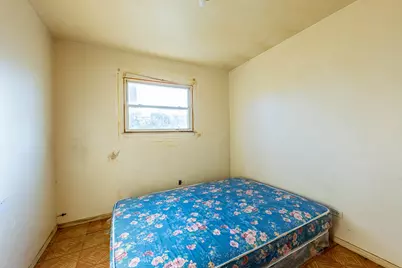 641 W 54th Place, Chicago, IL 60609 - Photo 8
