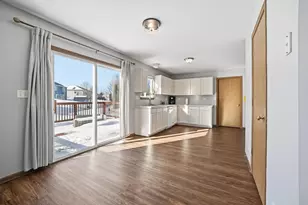 379 Stone Hollow Dr, Poplar Grove, IL 61065 - Photo 12