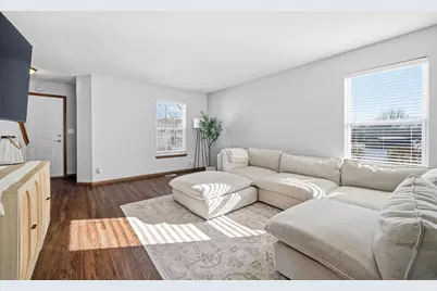 379 Stone Hollow Drive, Poplar Grove, IL 61065 - Photo 8