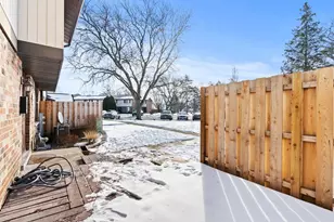 7344 Country Creek Way, Downers Grove, IL 60516 - Photo 20