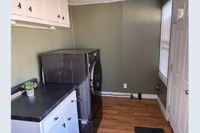 [Address not provided], Henry, IL 61537 - Photo 4