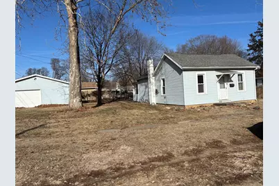 [Address not provided], Henry, IL 61537 - Photo 1