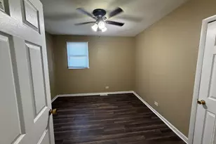 16130 Justine St, Markham, IL 60428 - Photo 8