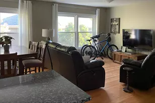 1414 Elmwood Ave, Evanston, IL 60201 - Photo 2