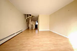 1296 E Washington St, Des Plaines, IL 60016 - Photo 12