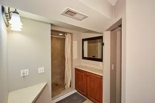 3N264 N Howard Ave, Elmhurst, IL 60126 - Photo 24