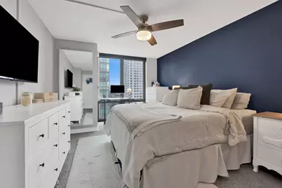 2 E Erie Street #3714, Chicago, IL 60611 - Photo 14