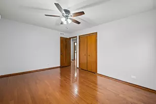 1008 S Beechwood Dr, Mount Prospect, IL 60056 - Photo 22