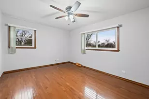 1008 S Beechwood Dr, Mount Prospect, IL 60056 - Photo 20