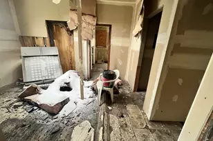 3827 W Fillmore St, Chicago, IL 60624 - Photo 6