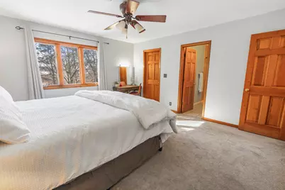 521 N Sharon Drive, Woodstock, IL 60098 - Photo 12