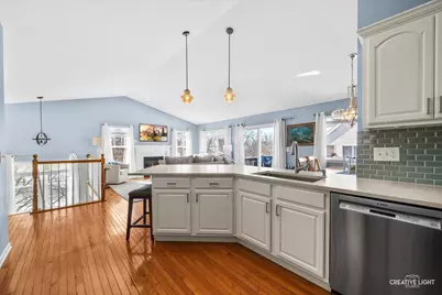 [Address not provided], Naperville, IL 60564 - Photo 6