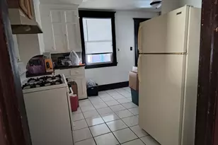 1717 S 4th St, Rockford, IL 61104 - Photo 4