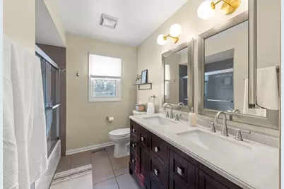 1315 Underwood Terrace, Wheaton, IL 60189 - Photo 14
