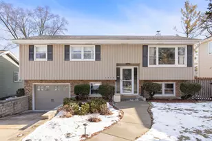 1315 Underwood Terrace, Wheaton, IL 60189 - Photo 1