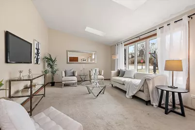 267 Center Road, Frankfort, IL 60423 - Photo 4