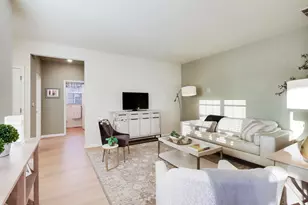 12166 White Tail Ln, Huntley, IL 60142 - Photo 8