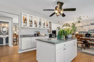 16W680 57th St, Clarendon Hills, IL 60514 - Photo 24