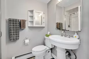 16W680 57th St, Clarendon Hills, IL 60514 - Photo 12