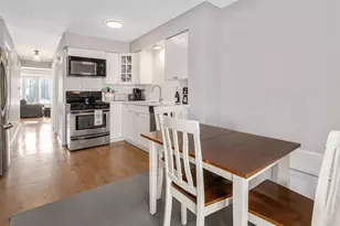 16W680 57th St, Clarendon Hills, IL 60514 - Photo 8