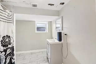 2024 S 6th Ave, Maywood, IL 60153 - Photo 44