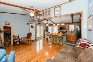 415 Sunnyslope Dr, Varna, IL 61375 - Photo 4