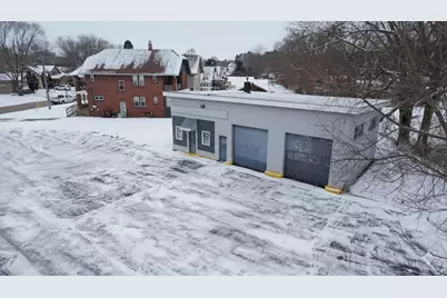 2315 S Main Street, Rockford, IL 61102 - Photo 2