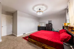 17742 Larkspur Ln, Homewood, IL 60430 - Photo 16