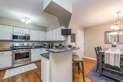 110 Lauralton Street, Lake Bluff, IL 60044 - Photo 12