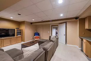 110 Lauralton St, Lake Bluff, IL 60044 - Photo 30