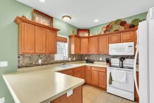 1328 W Ridge Ln, Champaign, IL 61822 - Photo 20