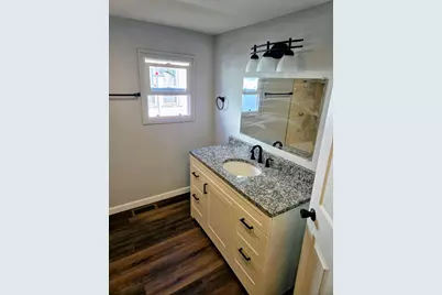 1208 S 3rd Street, Pekin, IL 61554 - Photo 6