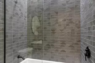 1833 N Larrabee St, Chicago, IL 60614 - Photo 32