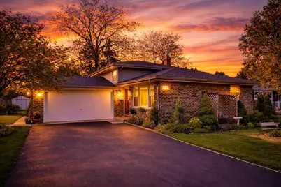 10864 Liberty Grove Drive, Willow Springs, IL 60480 - Photo 2