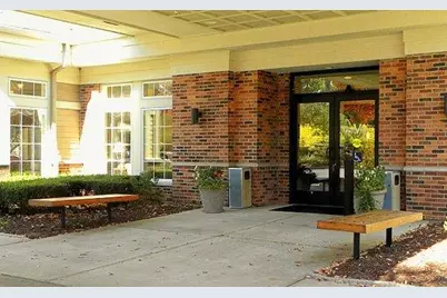 605 Barrington Avenue #208, East Dundee, IL 60118 - Photo 16