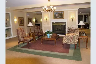 605 Barrington Avenue #208, East Dundee, IL 60118 - Photo 12