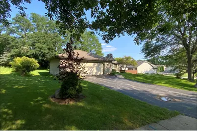 3121 Carefree Drive, Rockford, IL 61114 - Photo 2