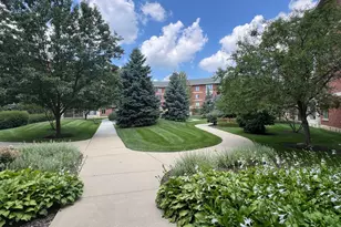 855 E 22nd St, Lombard, IL 60148 - Photo 24