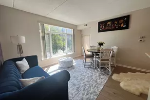 855 E 22nd St, Lombard, IL 60148 - Photo 4