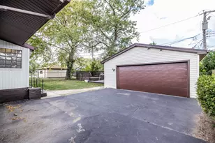 14 Arrowhead Dr, Thornton, IL 60476 - Photo 20