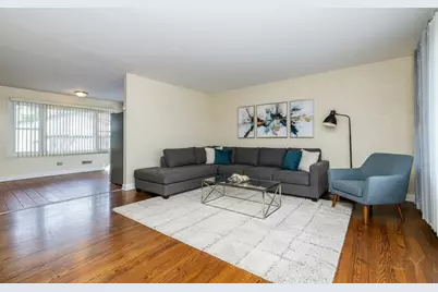 14 Arrowhead Drive, Thornton, IL 60476 - Photo 4