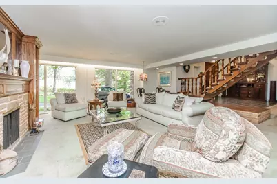 8080 Wolf Road, Burr Ridge, IL 60527 - Photo 14