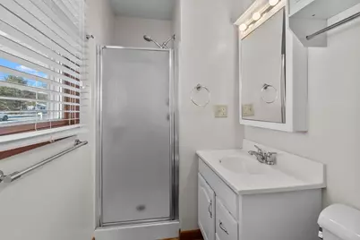 304 S State Street, Poplar Grove, IL 61065 - Photo 12