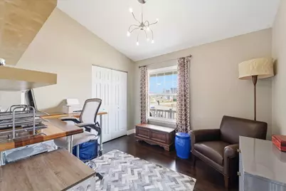 2405 N Fairfield Drive, Urbana, IL 61802 - Photo 20