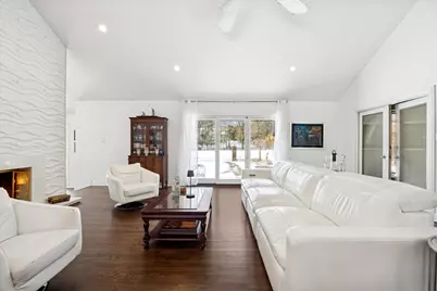 7940 Wolf Road, Burr Ridge, IL 60527 - Photo 12